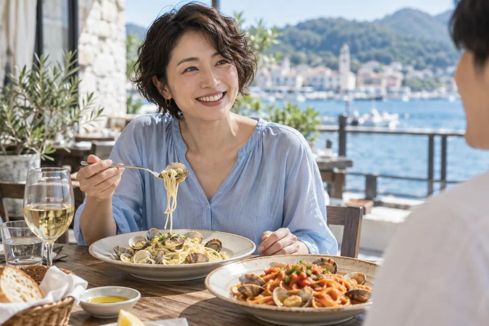 白と赤のボンゴレを食べ比べるランチ